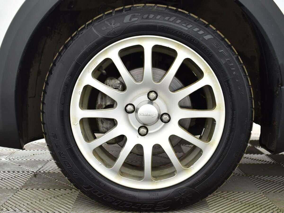 Kia Rio X-Line, 2018 Фото №8