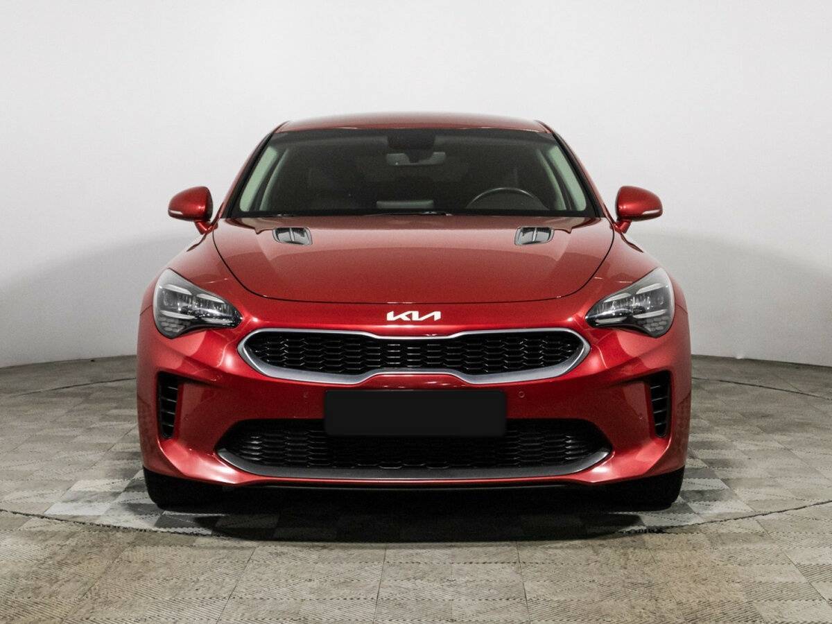 Kia Stinger, 2022 Фото №2