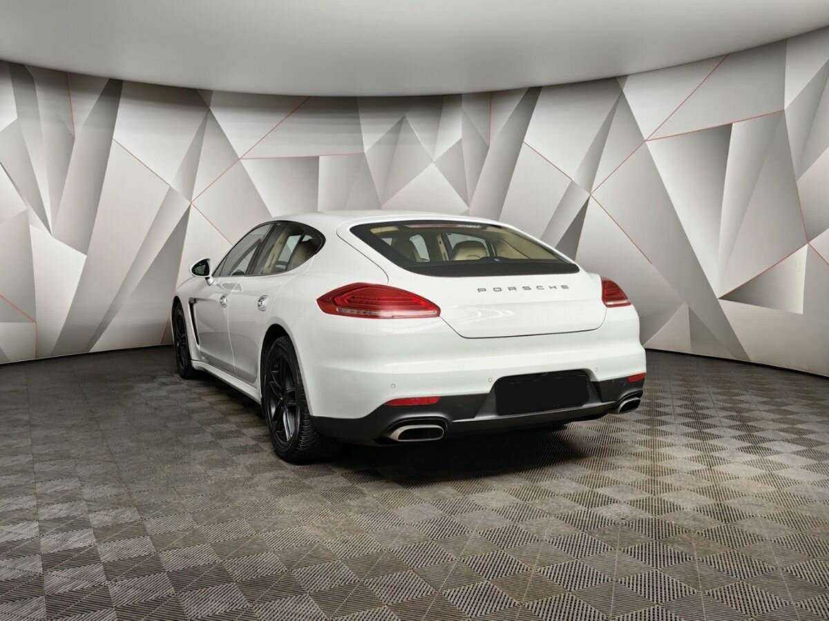 Porsche Panamera 4, 2015 Фото №4