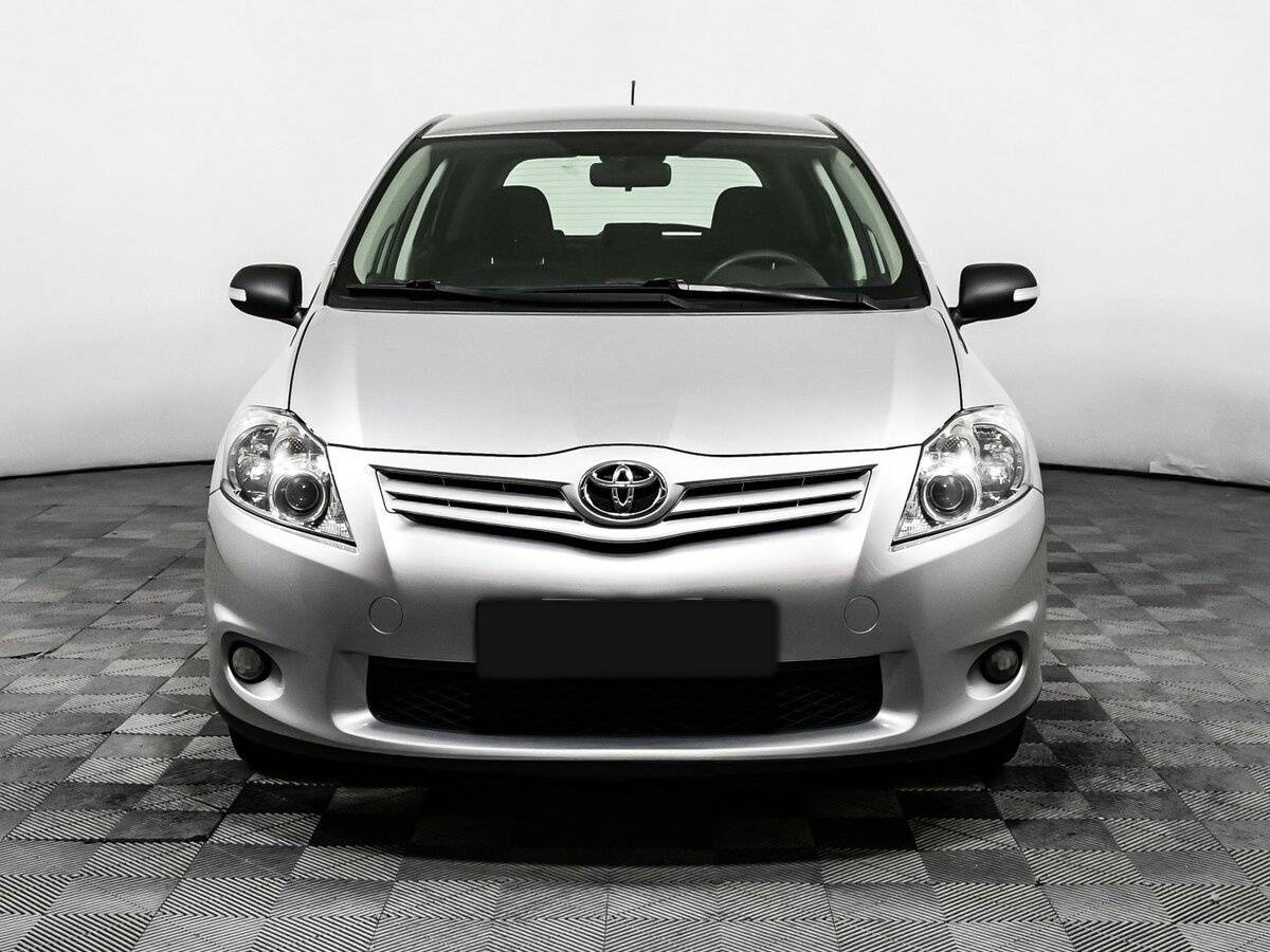Toyota Auris, 2011 Фото №2