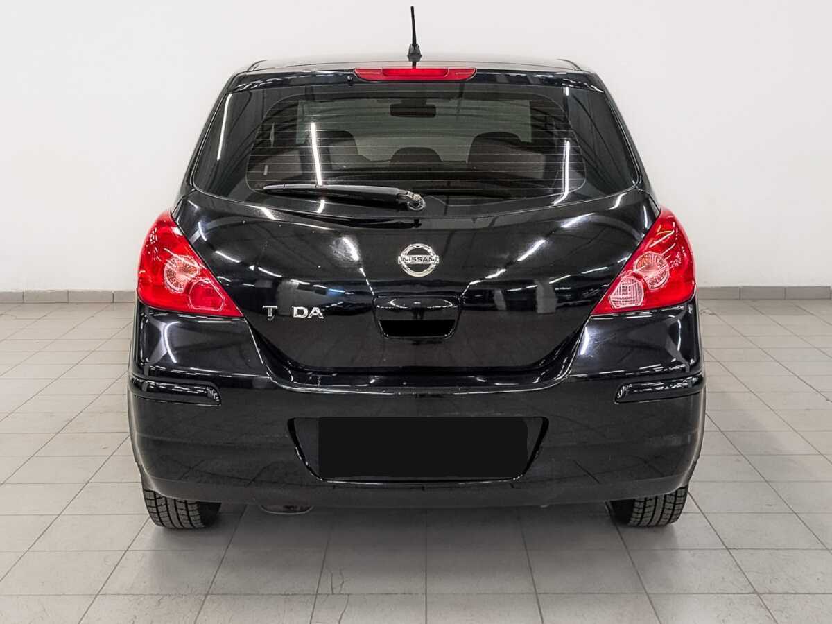 Nissan Tiida, 2010 Фото №6