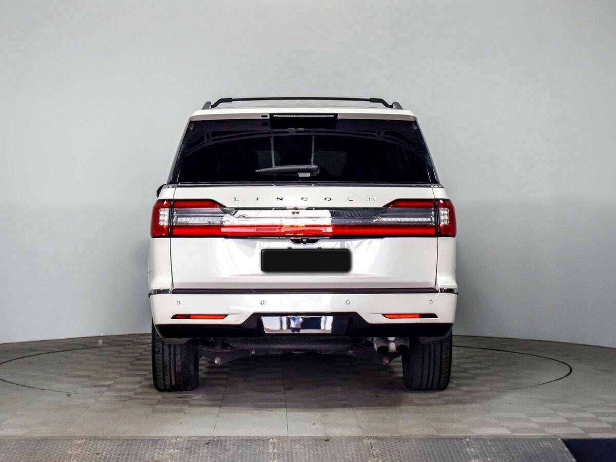 Lincoln Navigator L, 2018 Фото №6