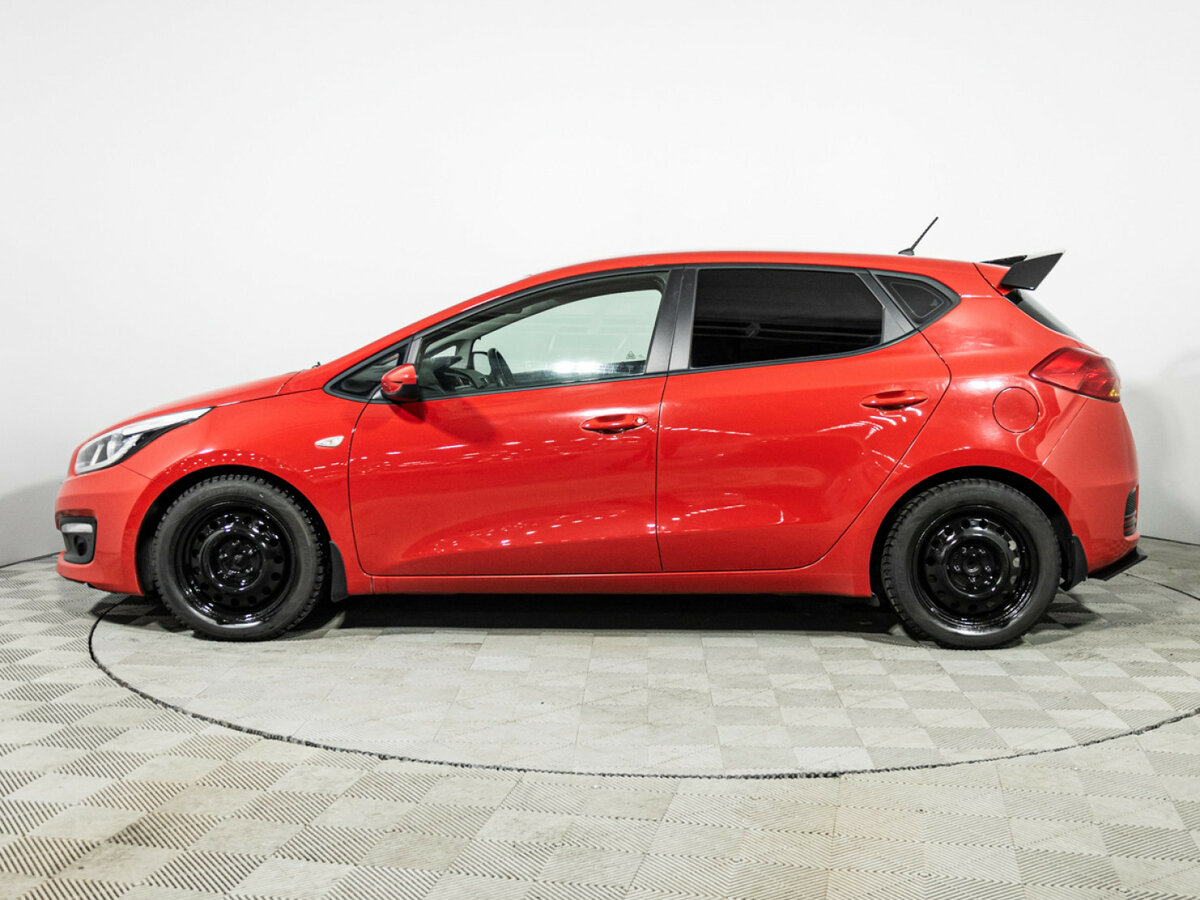 Kia Ceed II Рестайлинг, 2016 Фото №8