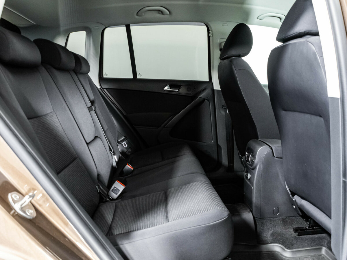 Volkswagen Tiguan I Рестайлинг, 2014 Фото №14