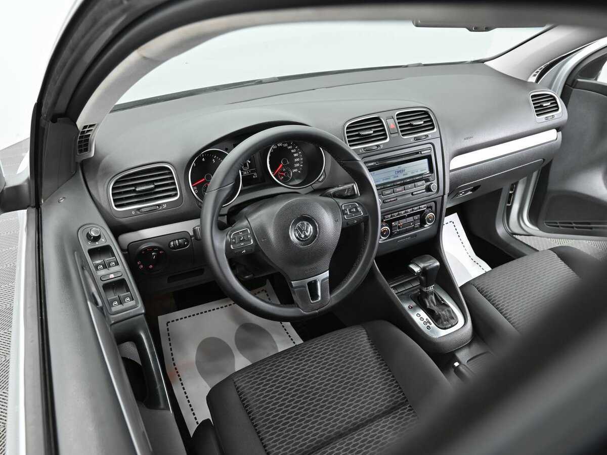 Volkswagen Golf, 2010 Фото №7
