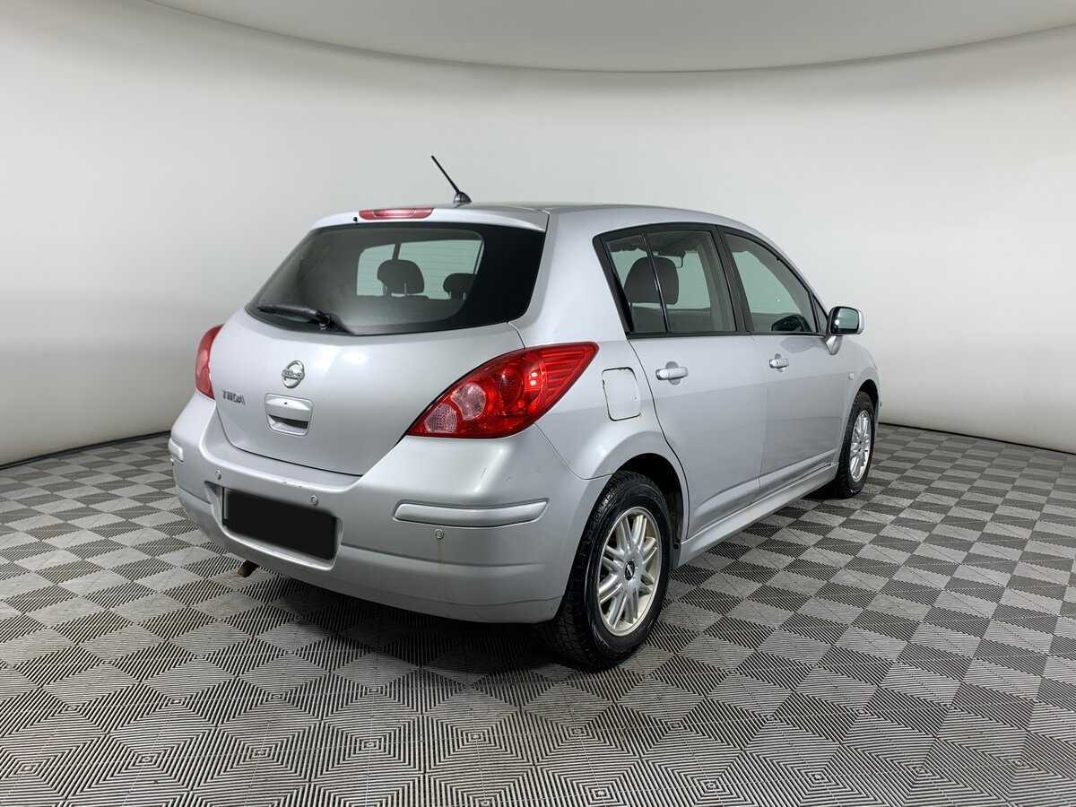 Nissan Tiida, 2011 Фото №5