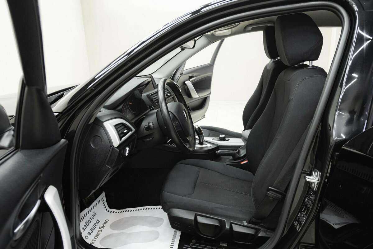 BMW 1 серии 116i, 2011 Фото №8