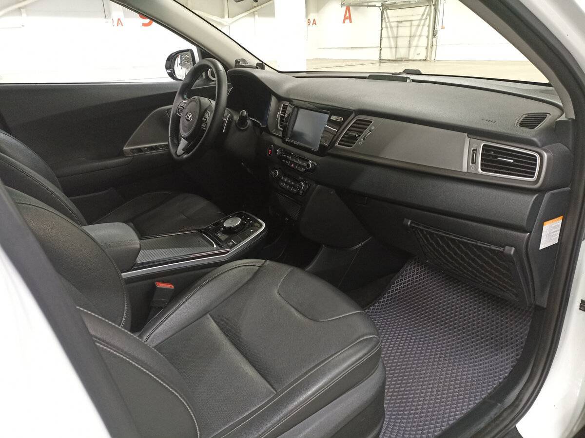 Kia Niro, 2019 Фото №11