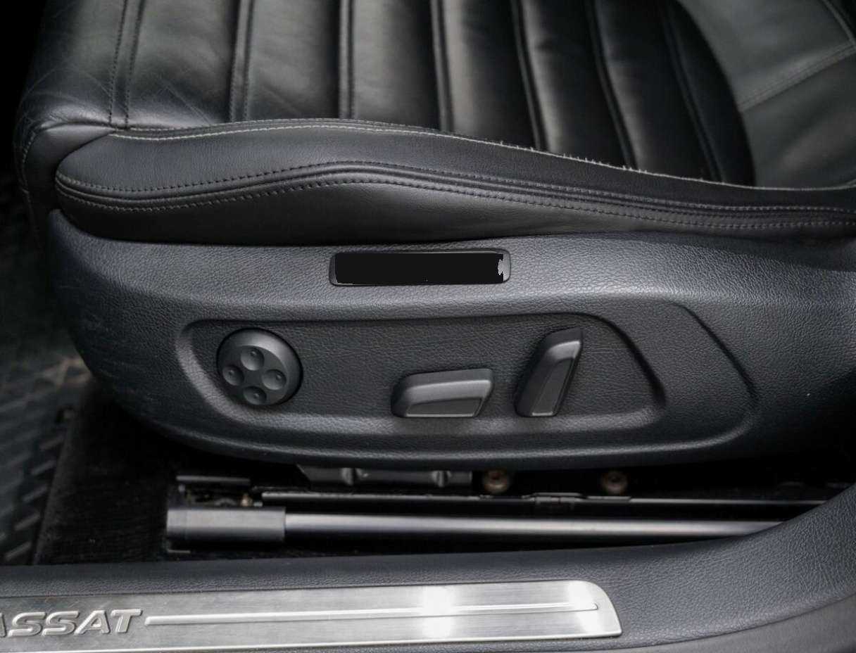 Volkswagen Passat CC, 2012 Фото №17