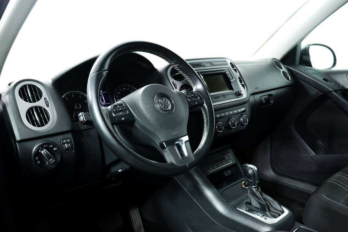 Volkswagen Tiguan, 2016 Фото №13