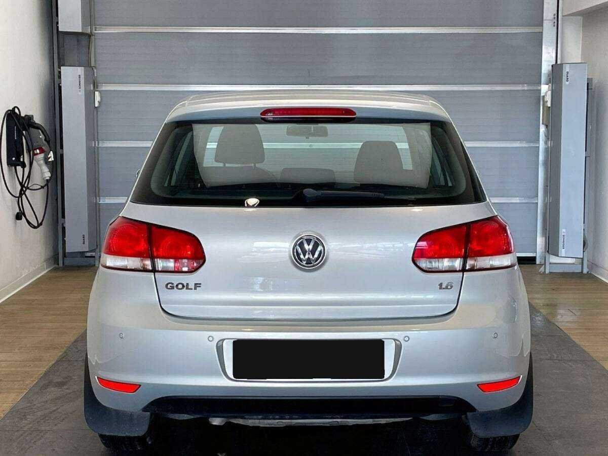 Volkswagen Golf, 2010 Фото №5