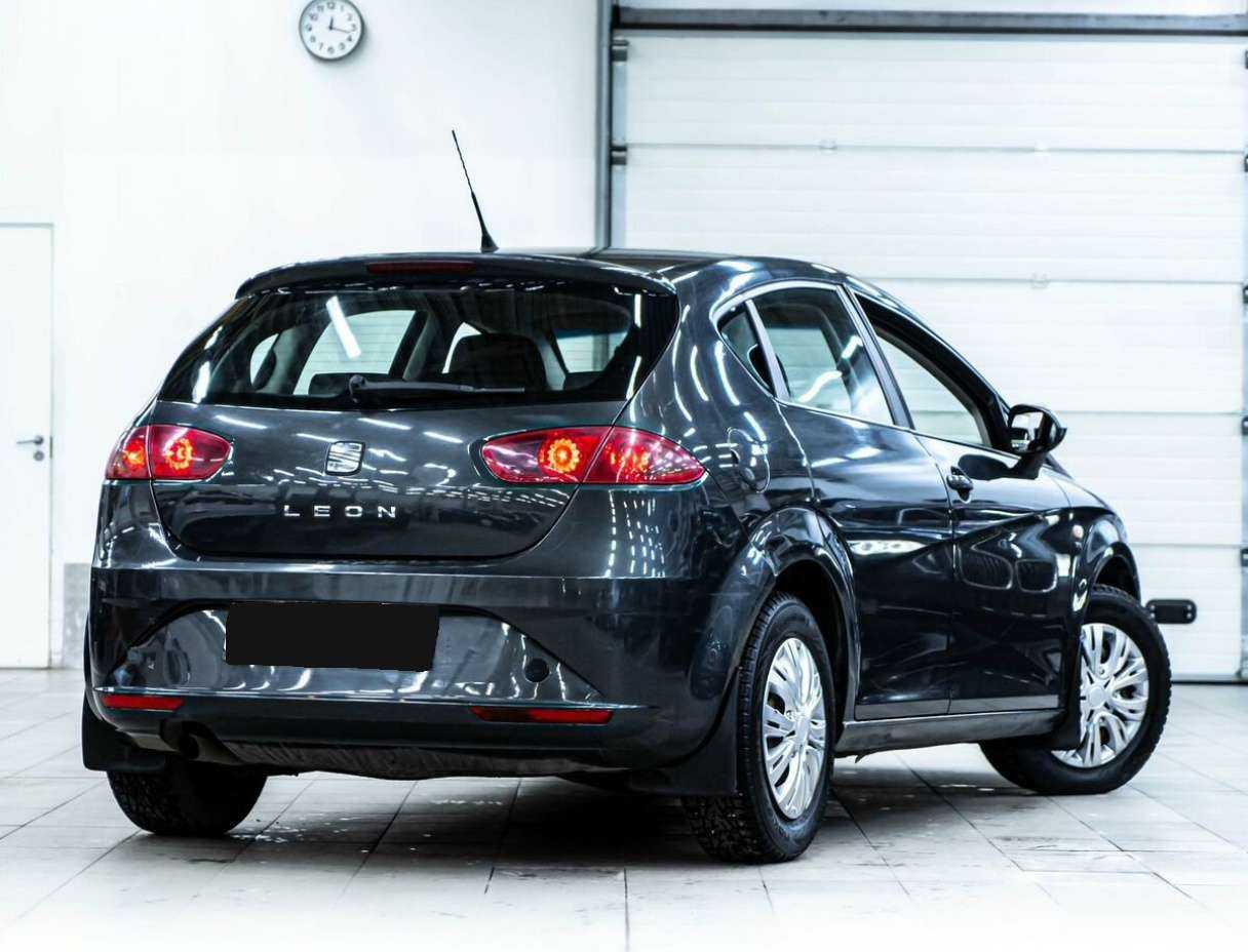 SEAT Leon, 2011 Фото №3