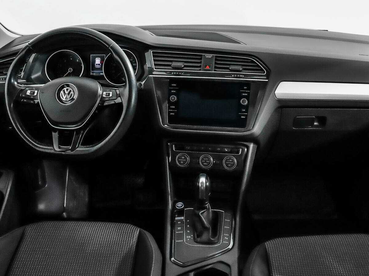 Volkswagen Tiguan L, 2019 Фото №14