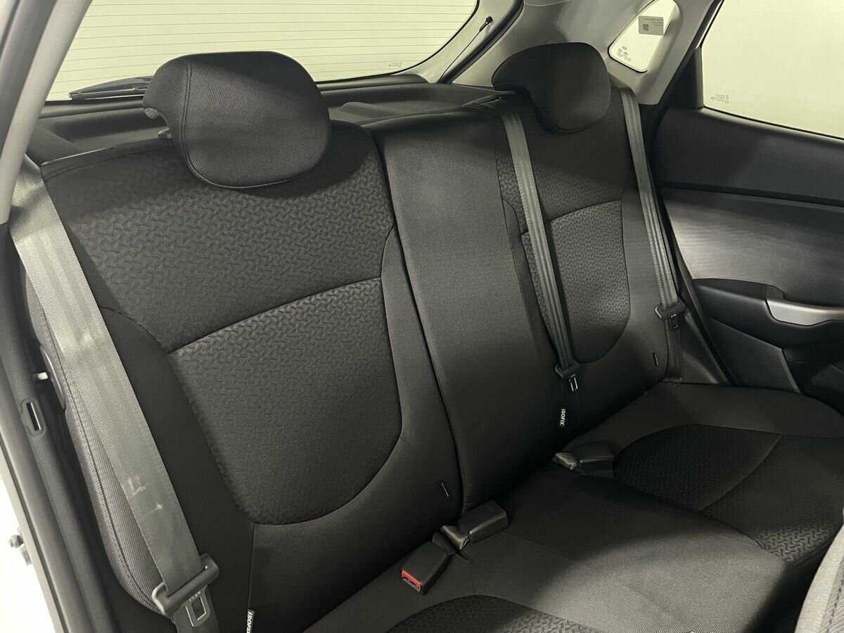 Kia Rio, 2017 Фото №15