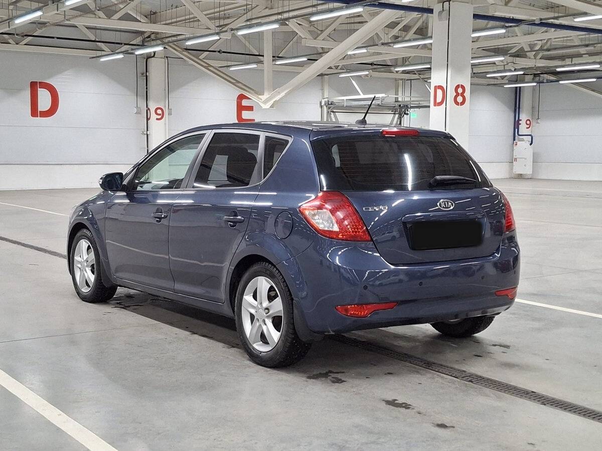 Kia Ceed I Рестайлинг, 2011 Фото №7