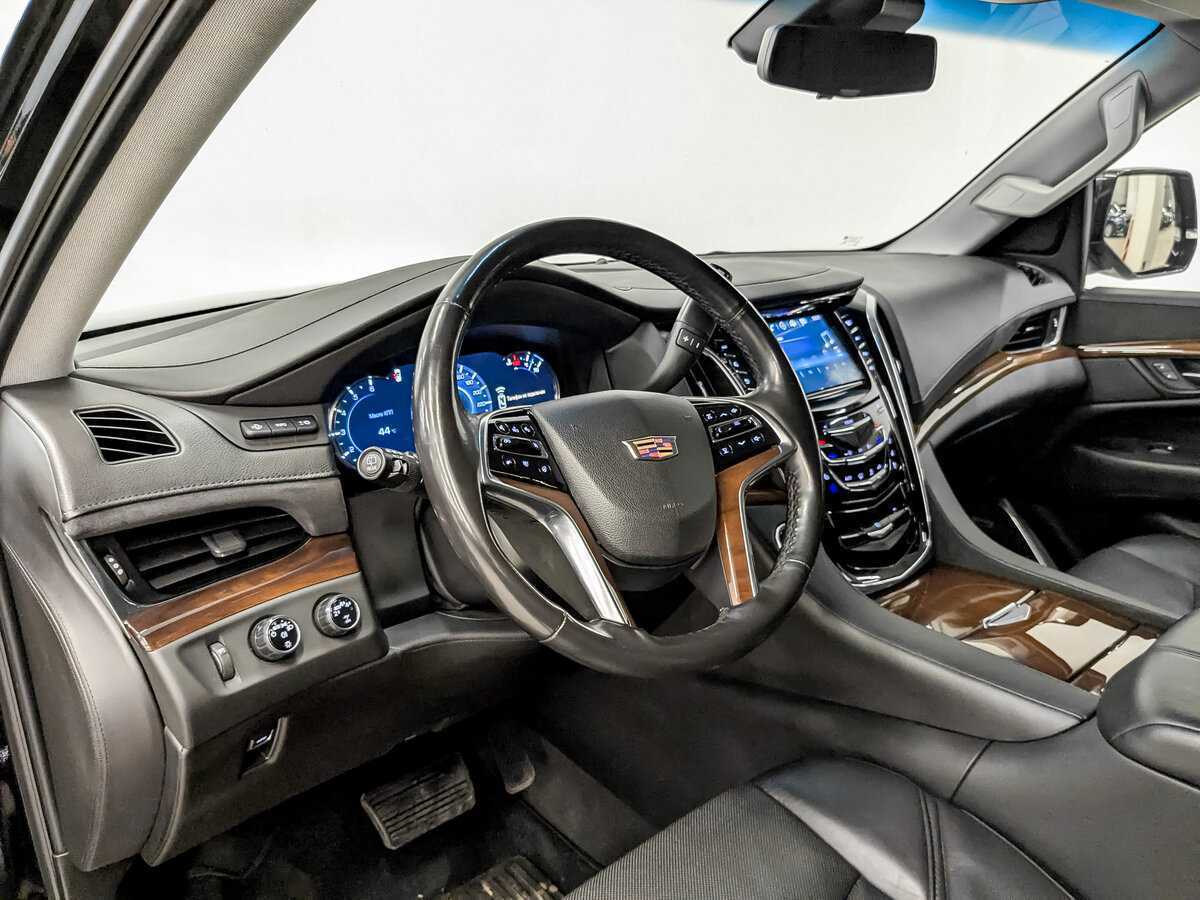 Cadillac Escalade, 2017 Фото №16