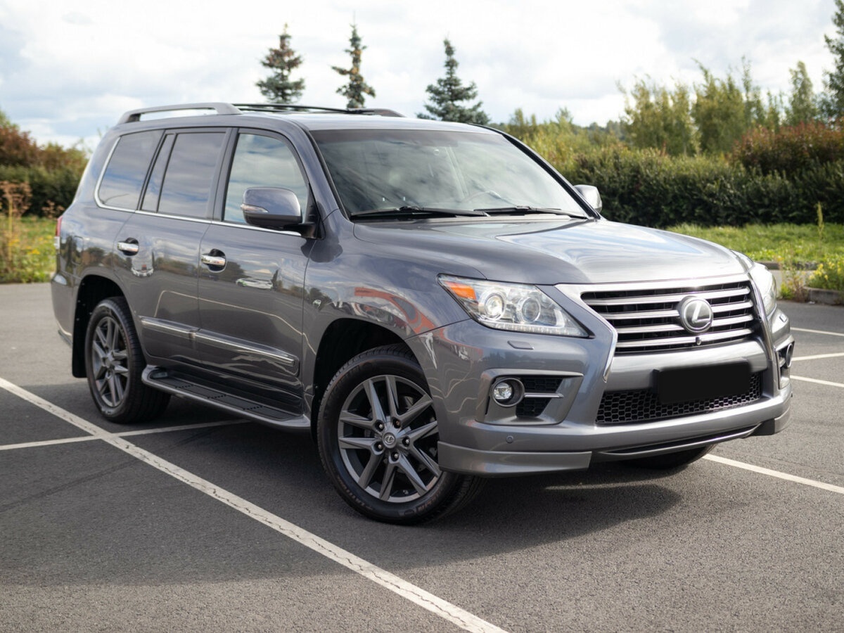 Lexus LX 570 III Рестайлинг, 2014 Фото №6