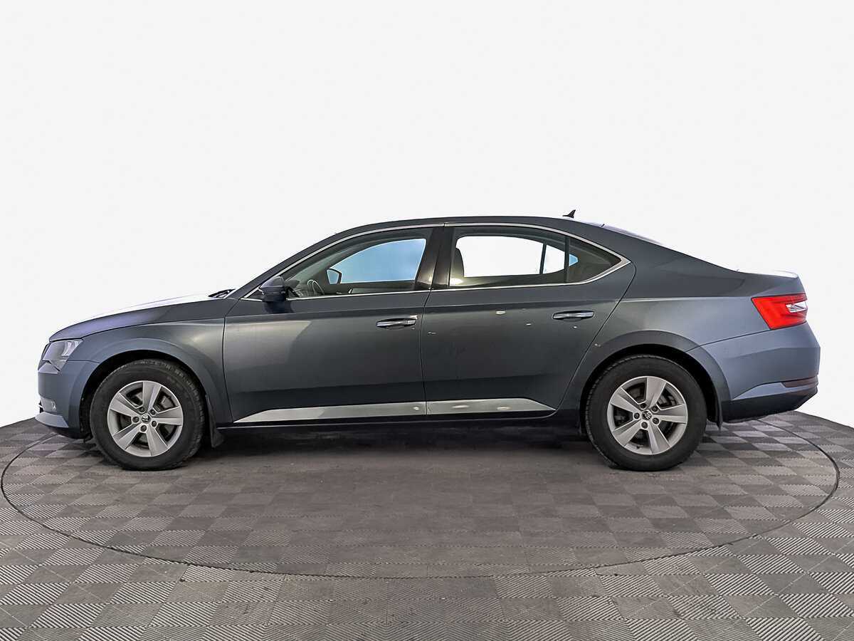 Skoda Superb, 2018 Фото №8