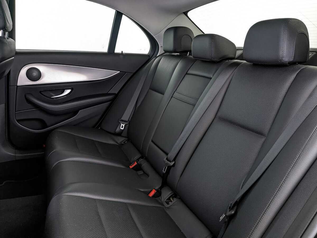 Mercedes-Benz E-Класс 200, 2019 Фото №14