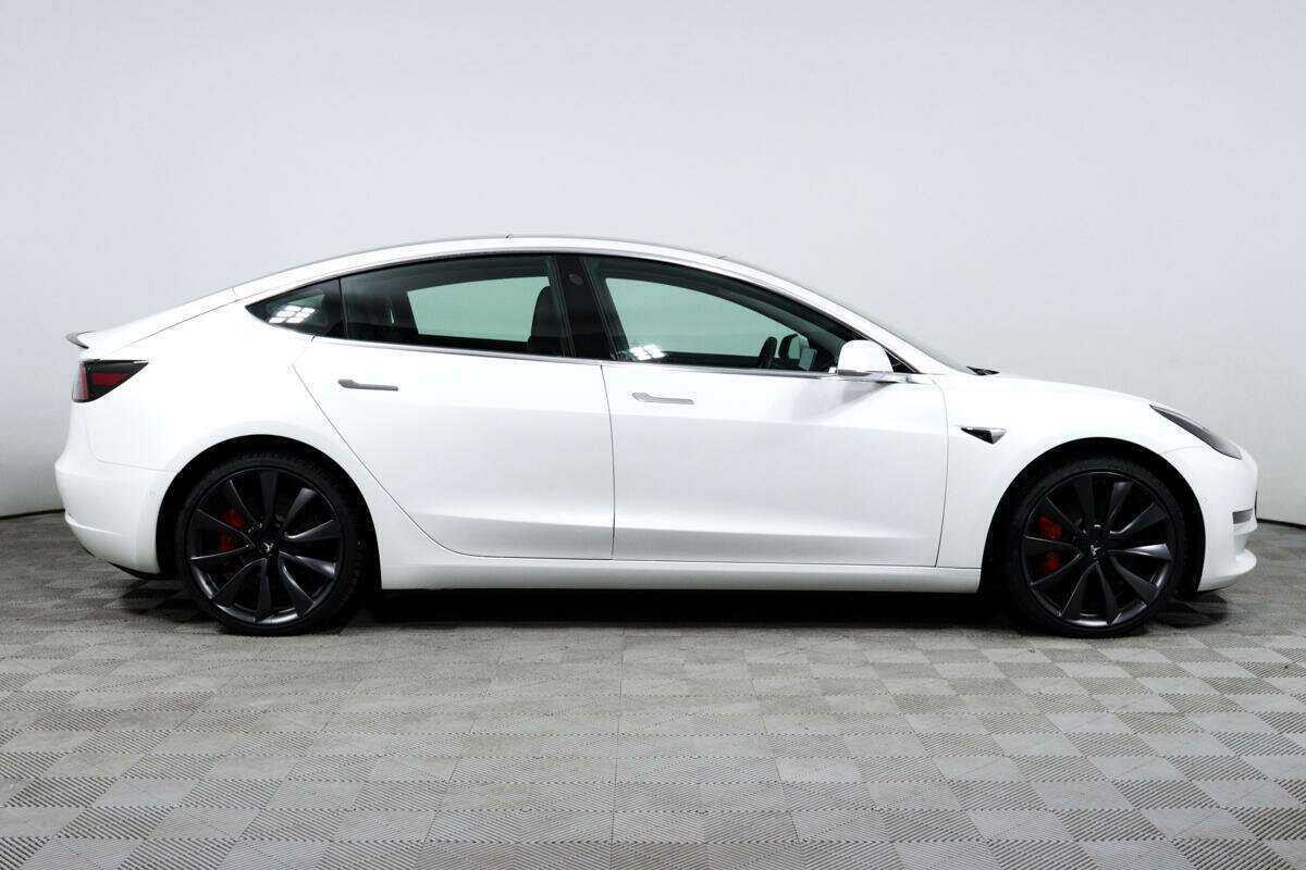 Tesla Model 3 Performance, 2019 Фото №4