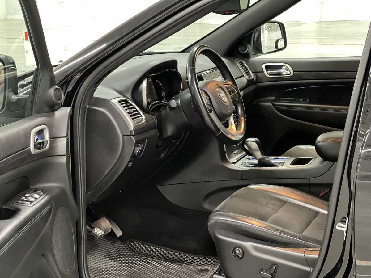 Jeep Grand Cherokee, 2019 Фото №16