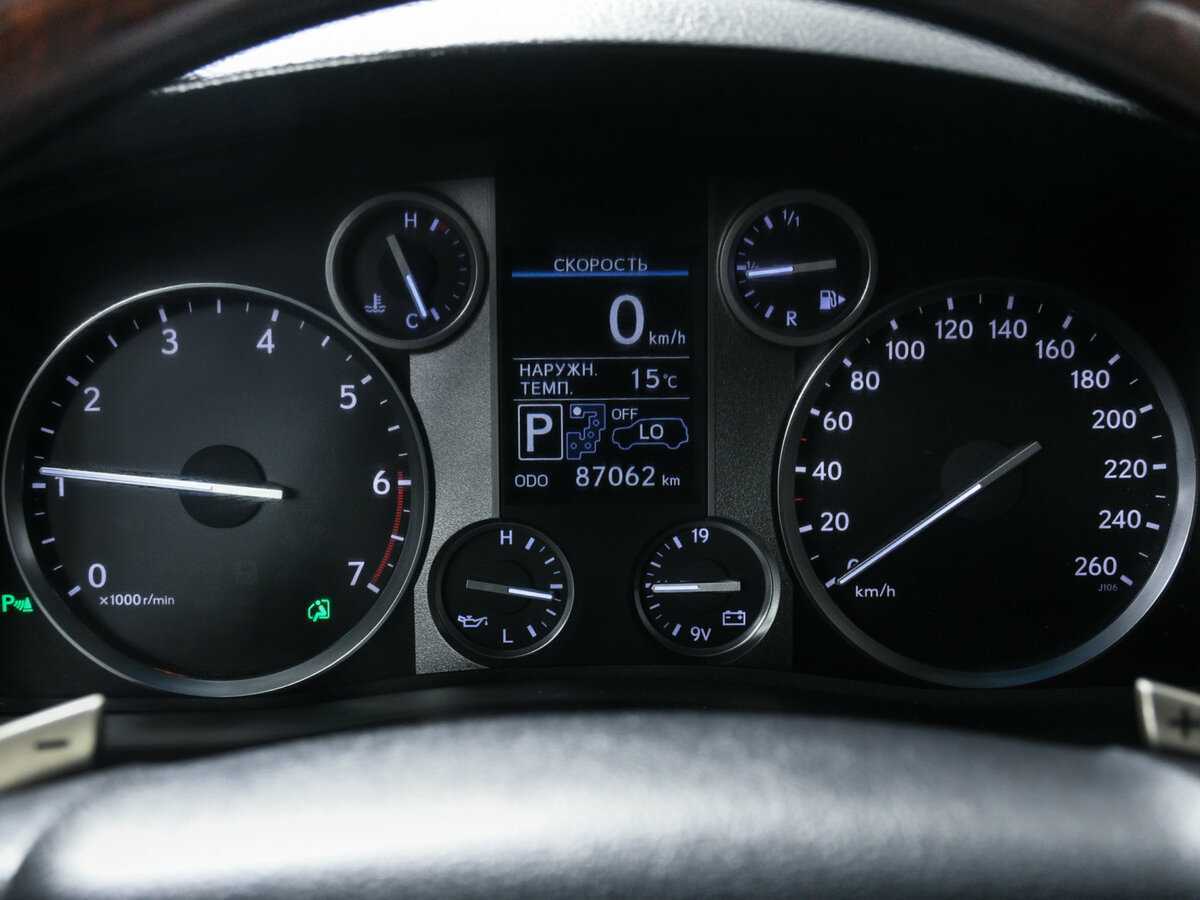 Lexus LX 570, 2015 Фото №8
