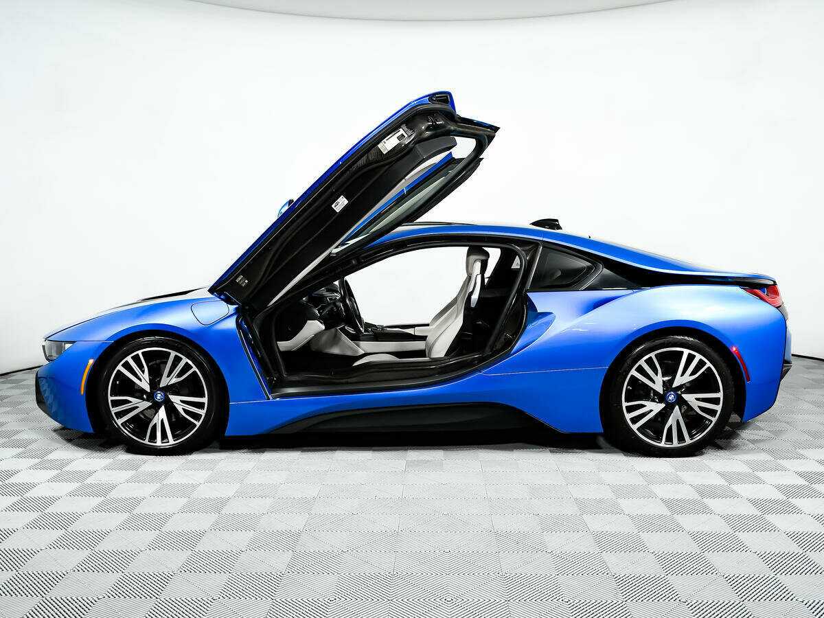 BMW i8, 2016 Фото №20