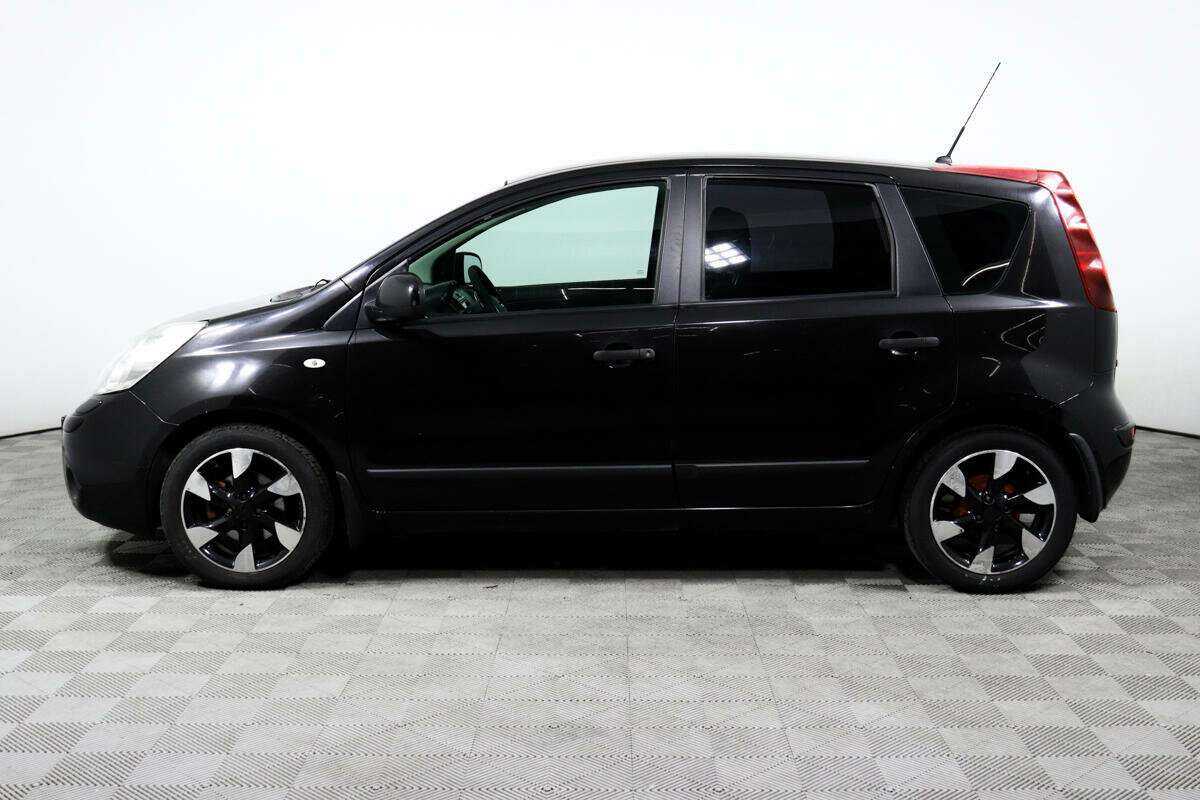 Nissan Note, 2010 Фото №8