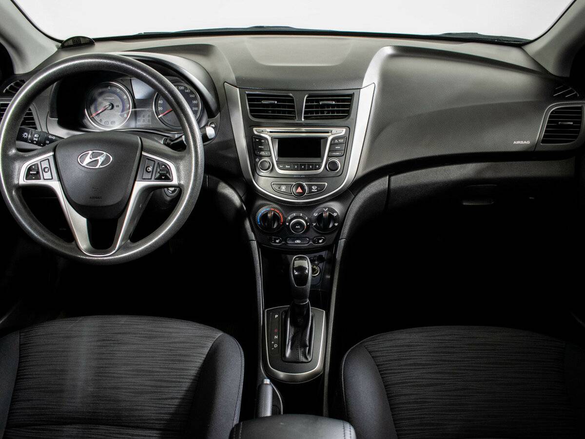 Hyundai Solaris I Рестайлинг, 2015 Фото №11