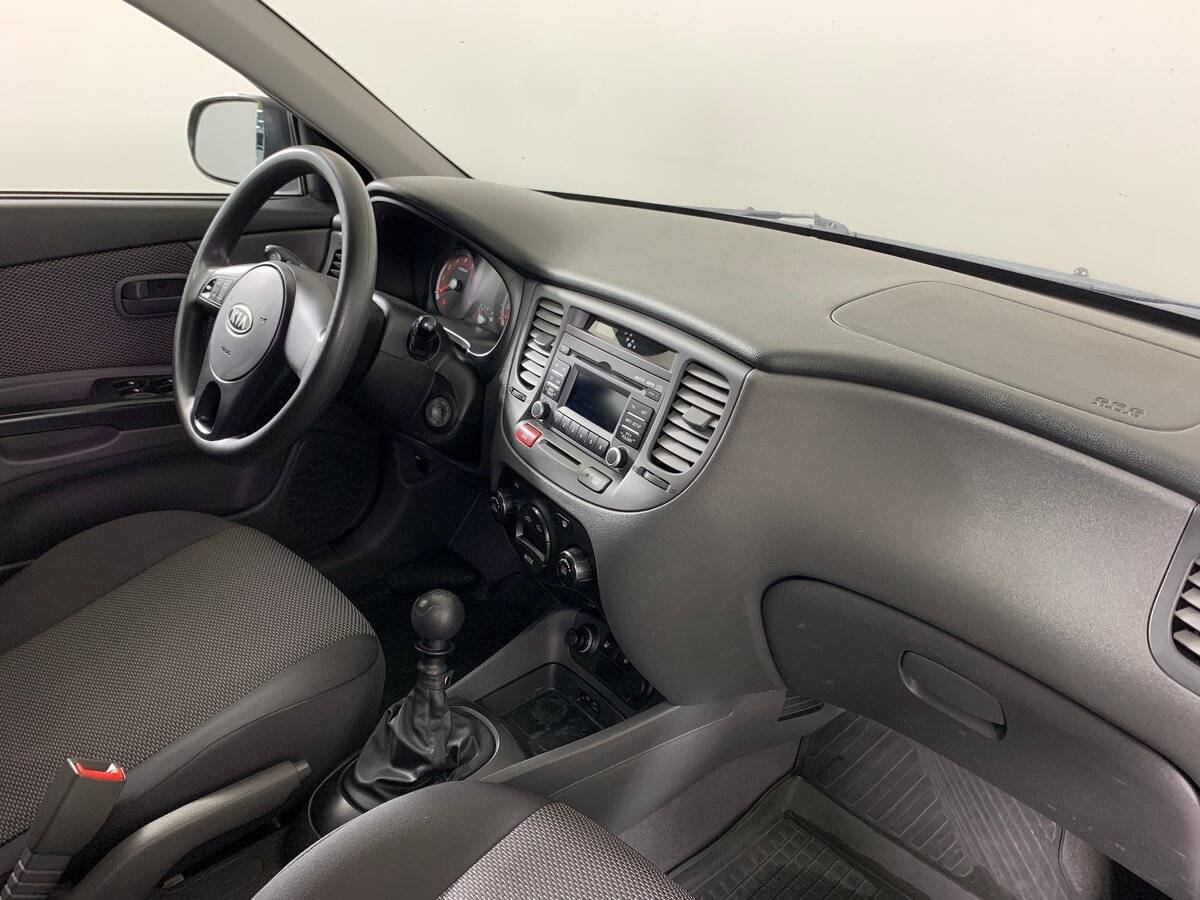 Kia Rio, 2010 Фото №13