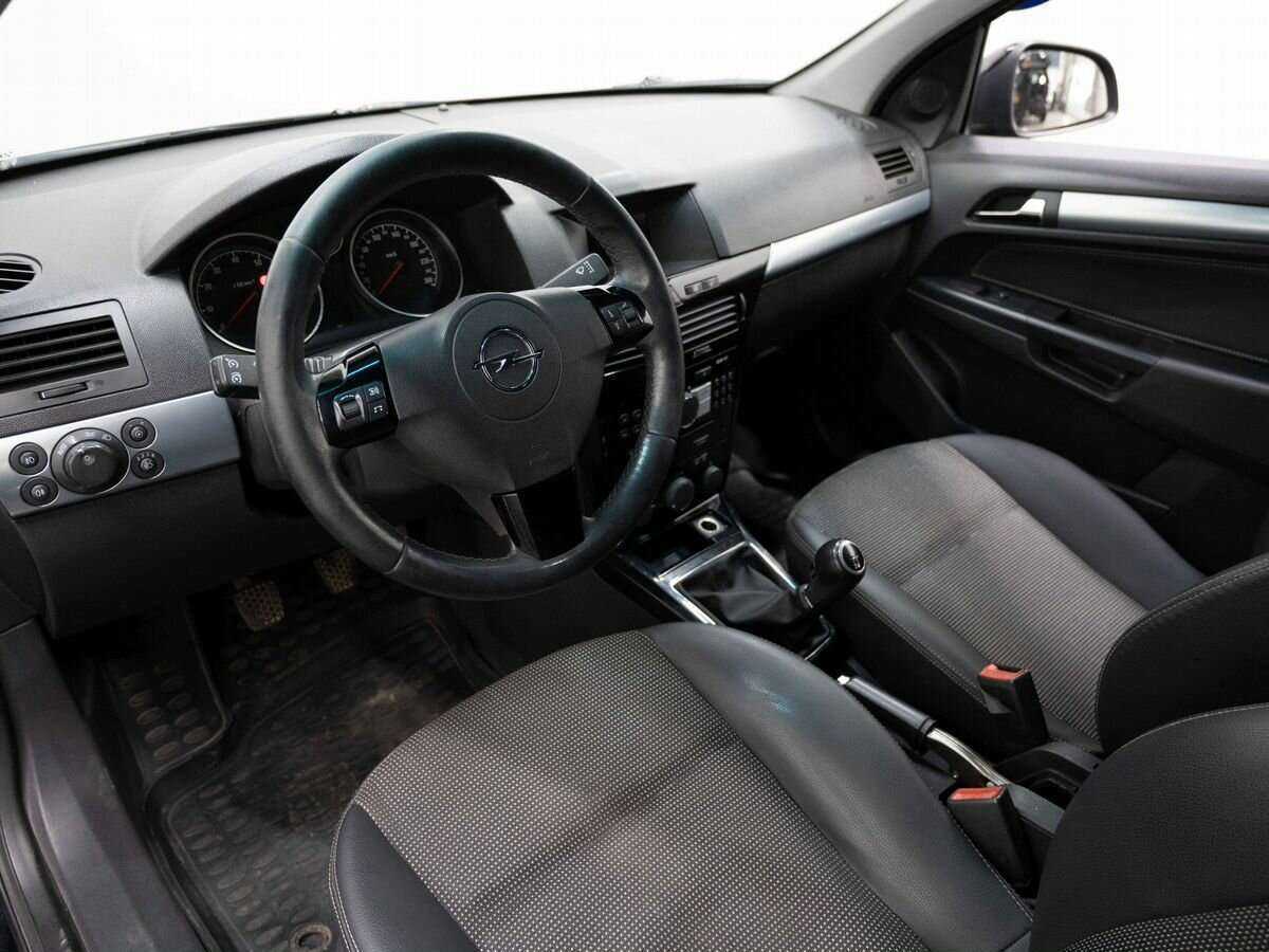 Opel Astra, 2010 Фото №10