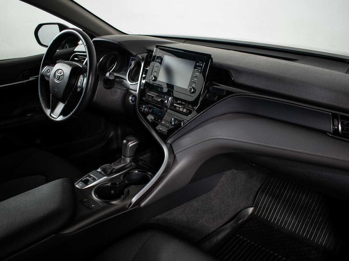Toyota Camry, 2021 Фото №6