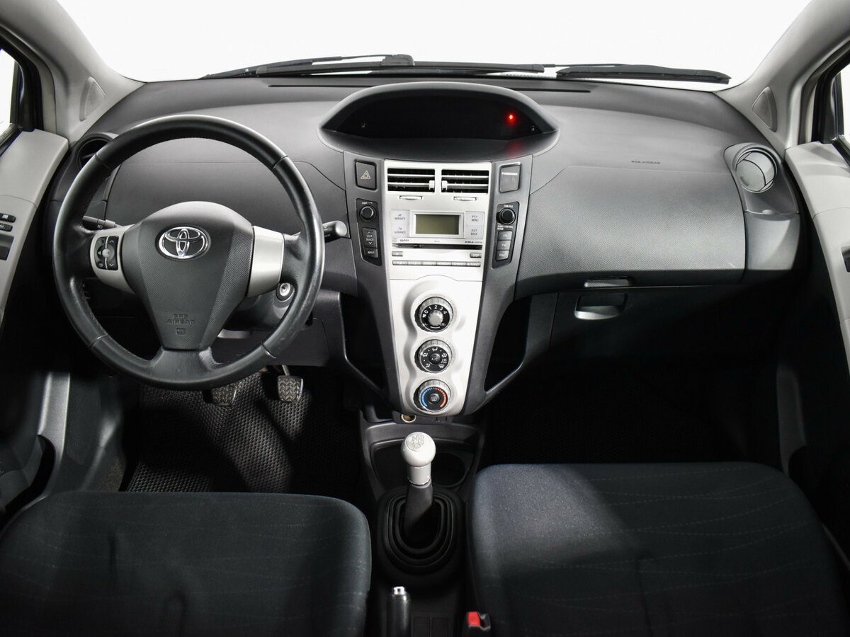 Toyota Yaris II, 2008 Фото №13