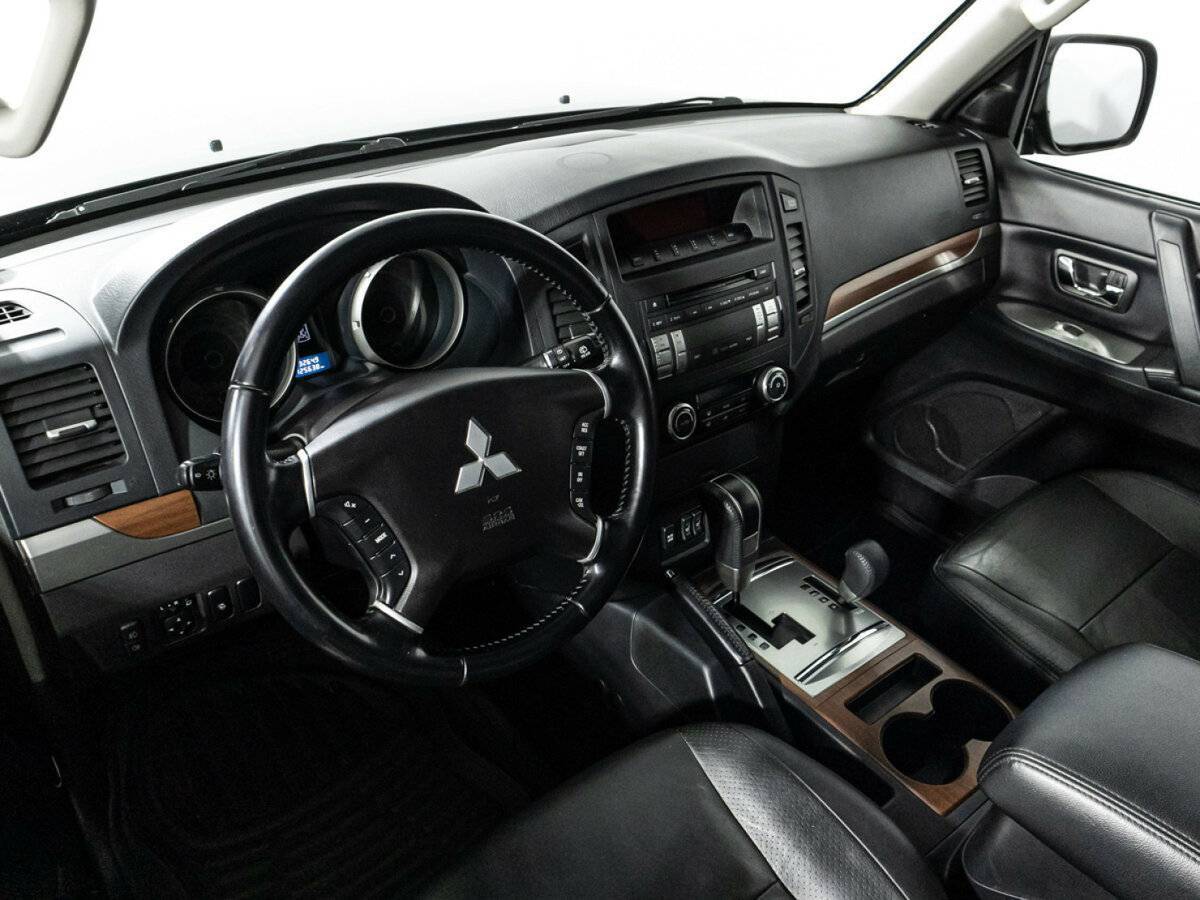 Mitsubishi Pajero, 2007 Фото №11