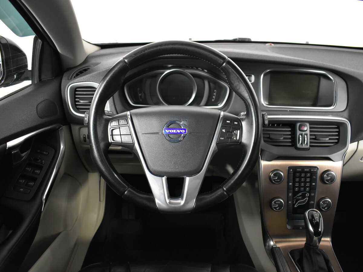 Volvo V40 Cross Country, 2013 Фото №8