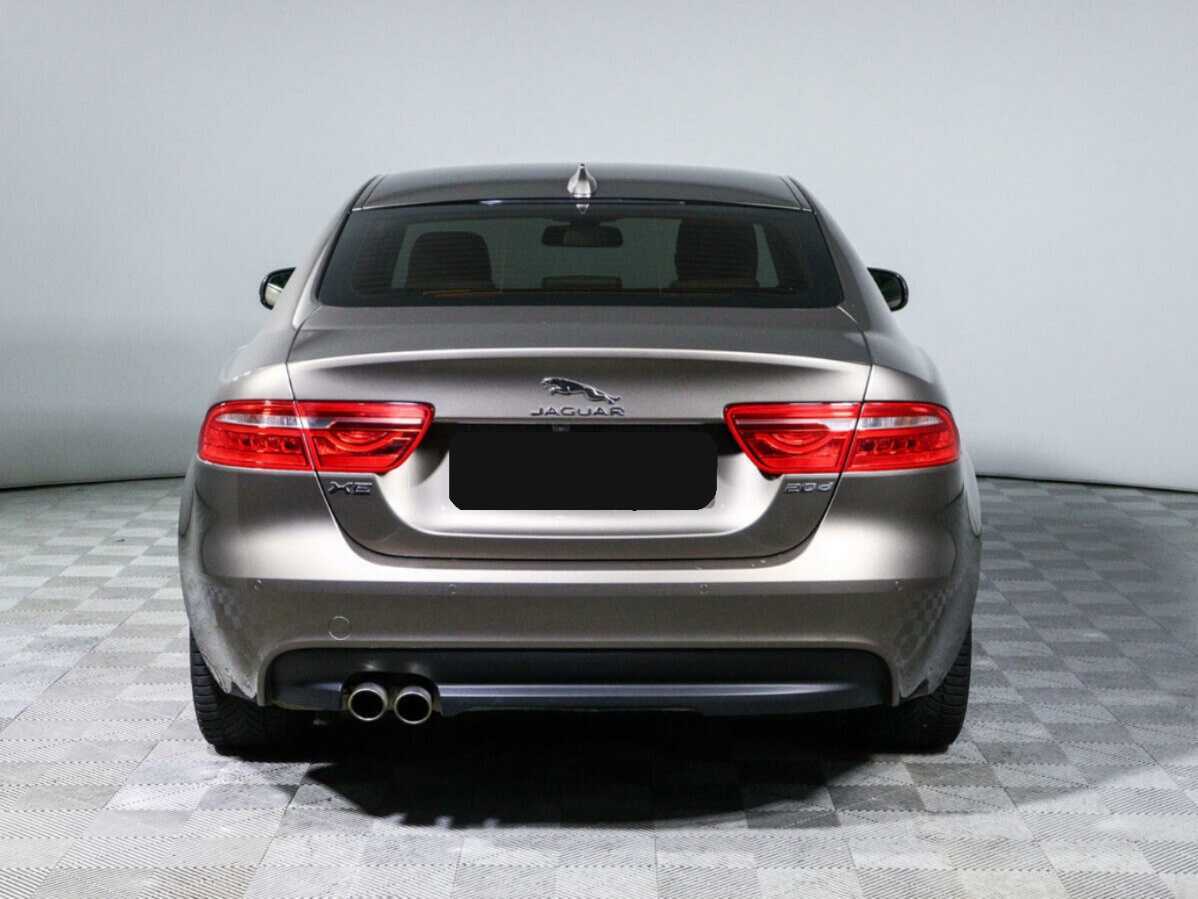 Jaguar XE, 2017 Фото №6