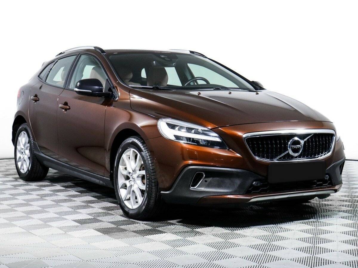 Volvo V40 Cross Country, 2018 Фото №3