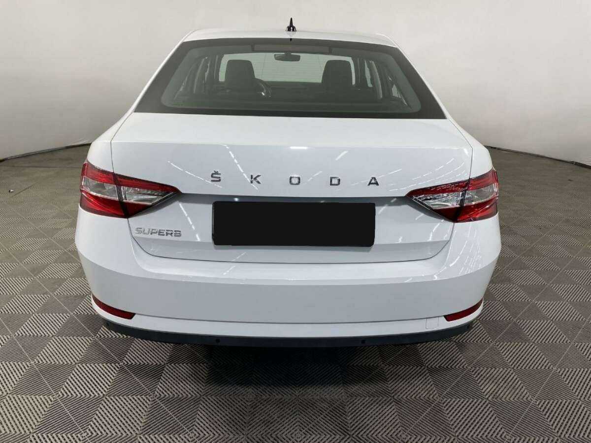 Skoda Superb, 2021 Фото №2