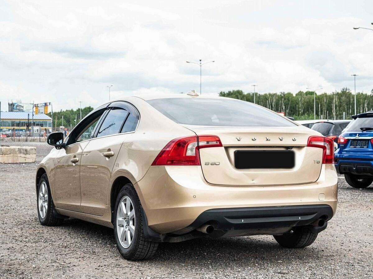 Volvo S60, 2011 Фото №4