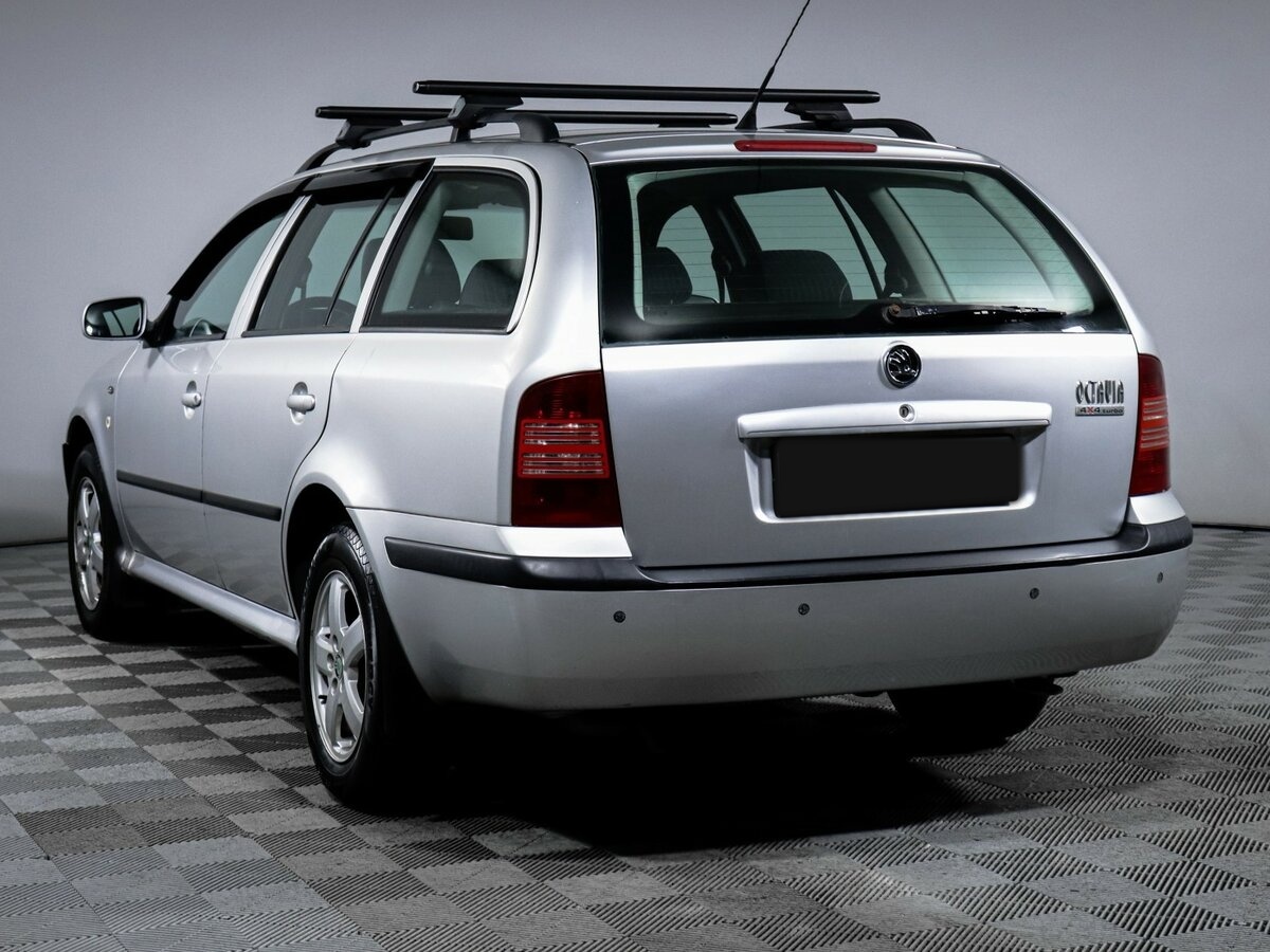 Skoda Octavia I (A4) Рестайлинг, 2002 Фото №7