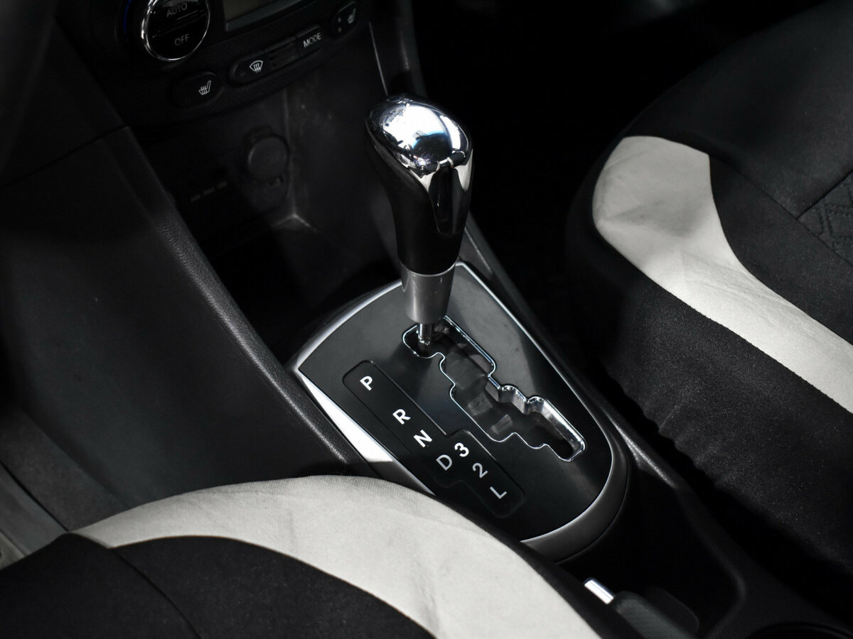 Hyundai Solaris I, 2012 Фото №11