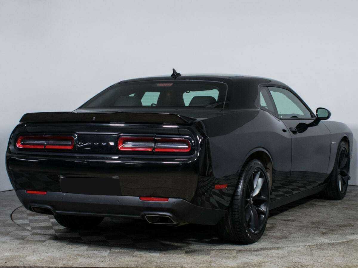 Dodge Challenger R__T, 2022 Фото №5