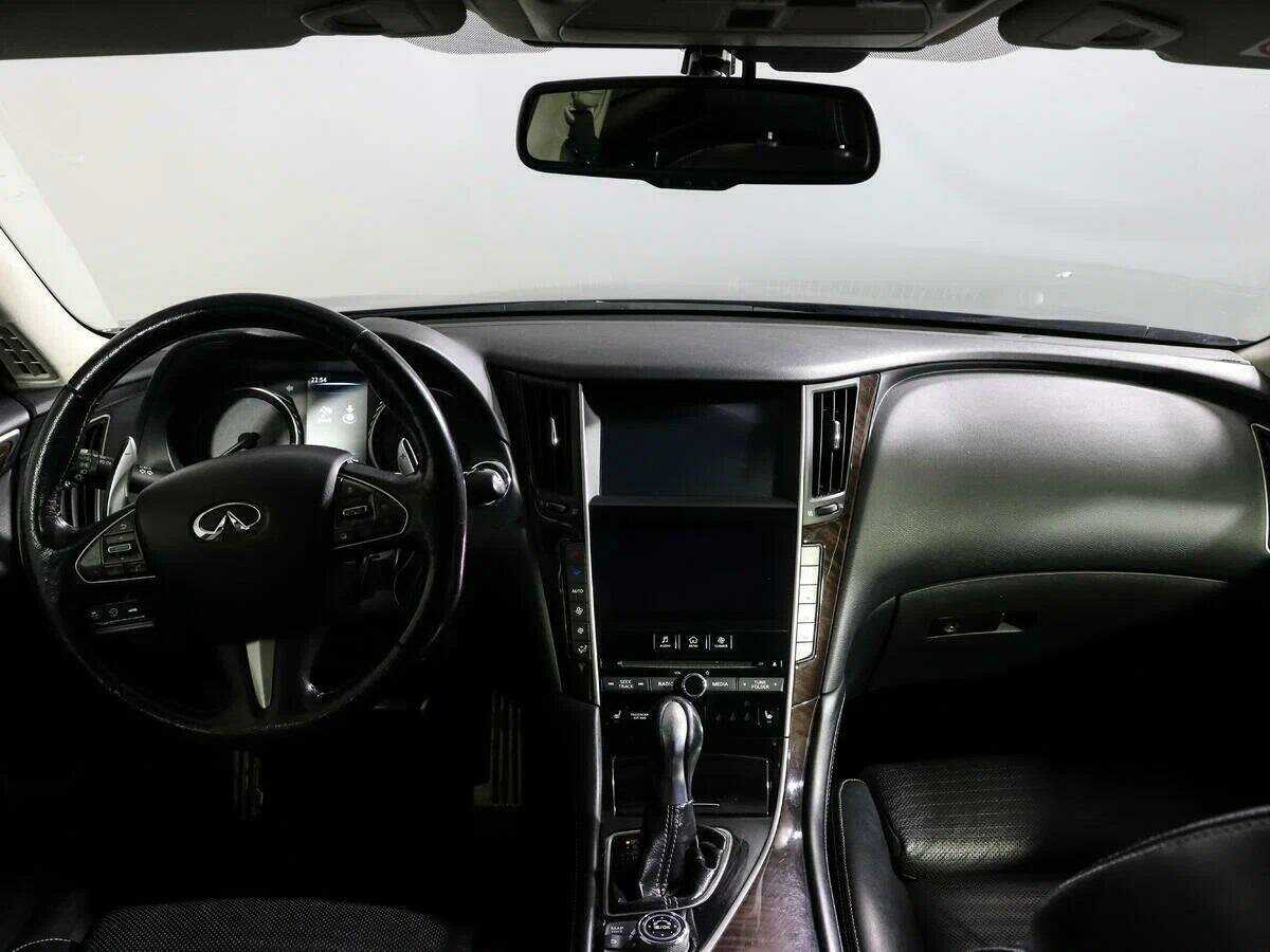 Infiniti Q50, 2014 Фото №12