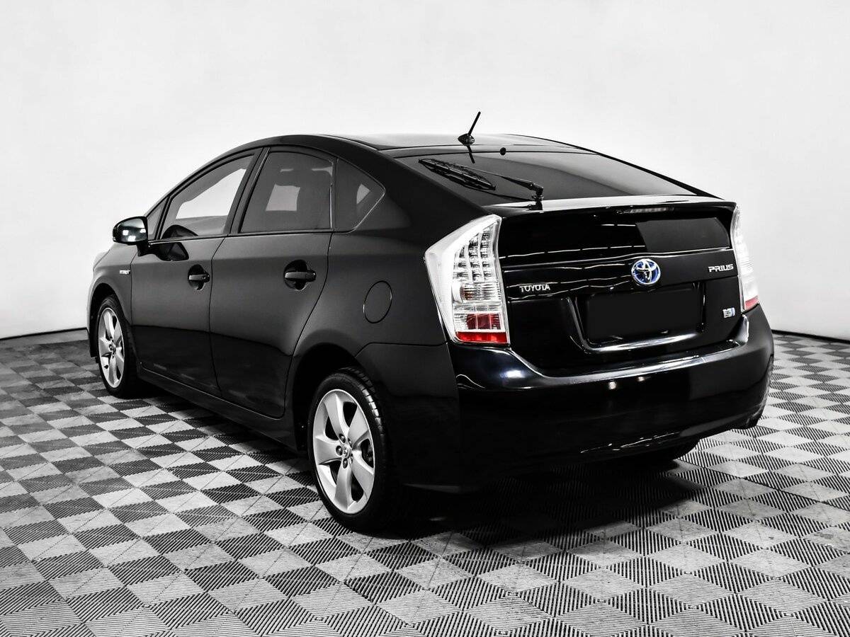 Toyota Prius III (XW30), 2010 Фото №7