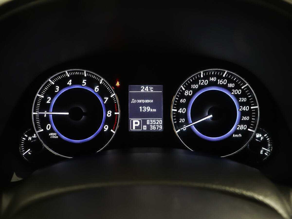 Infiniti FX37, 2012 Фото №14