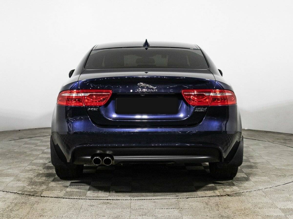 Jaguar XE, 2016 Фото №6