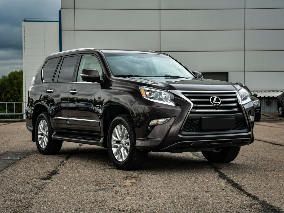 Lexus GX 460 II Рестайлинг, 2018 Фото №3
