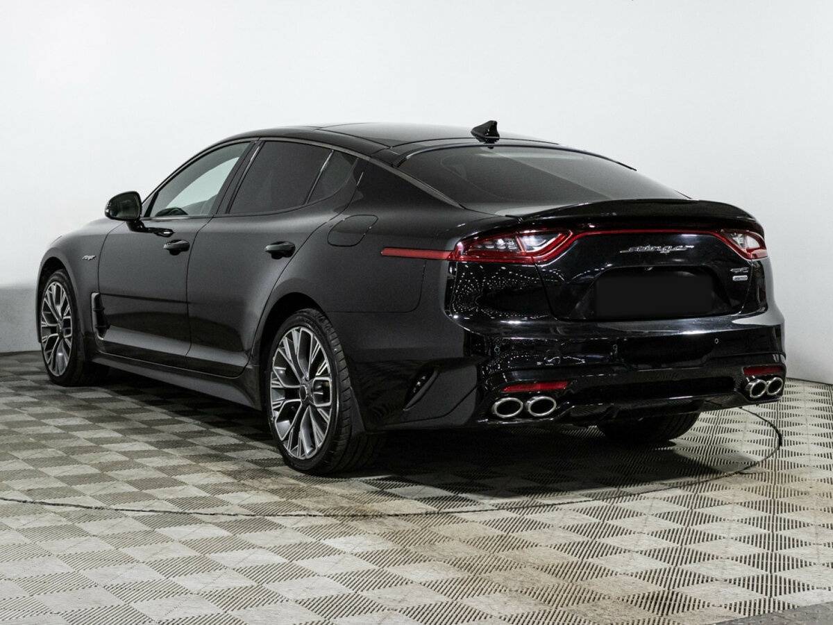 Kia Stinger, 2018 Фото №7