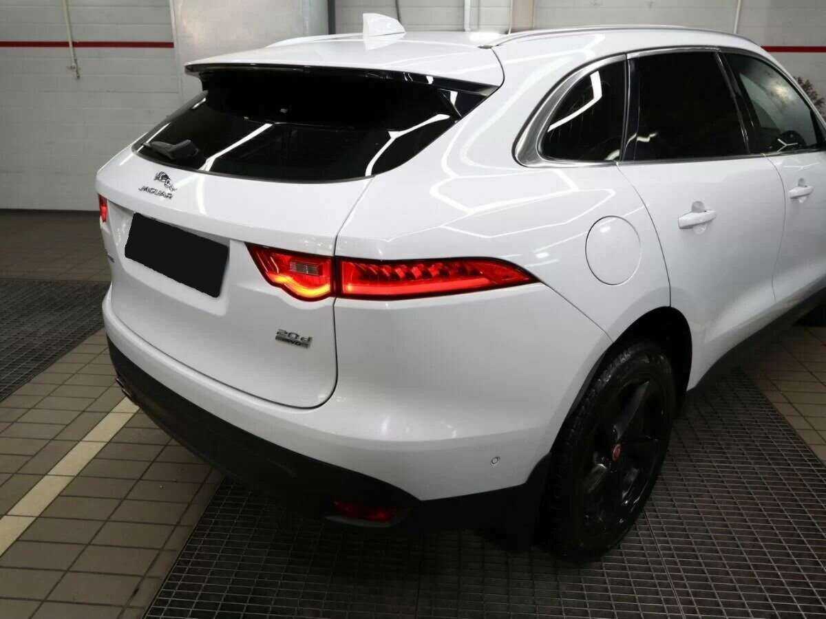 Jaguar F-Pace, 2016 Фото №7