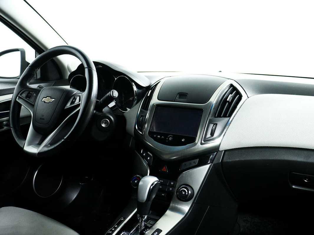 Chevrolet Cruze, 2014 Фото №9